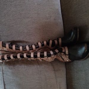 Free Bird boots size 9